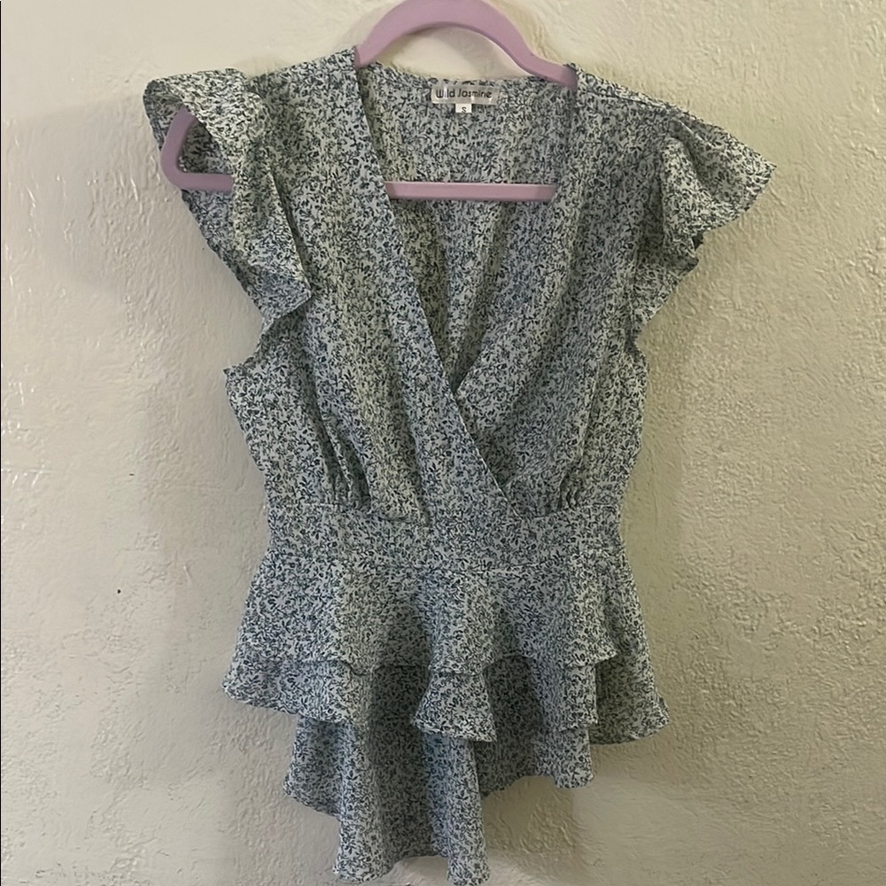 Floral Ruffle Sleeve Top